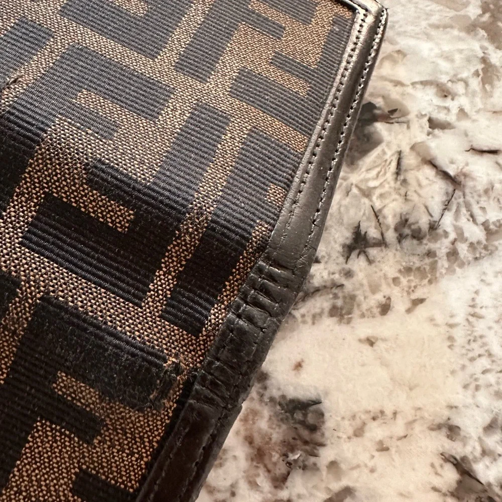Fendi Zucca Print Fabric Wallet comes with box and dust bag - Picture 6 of 9